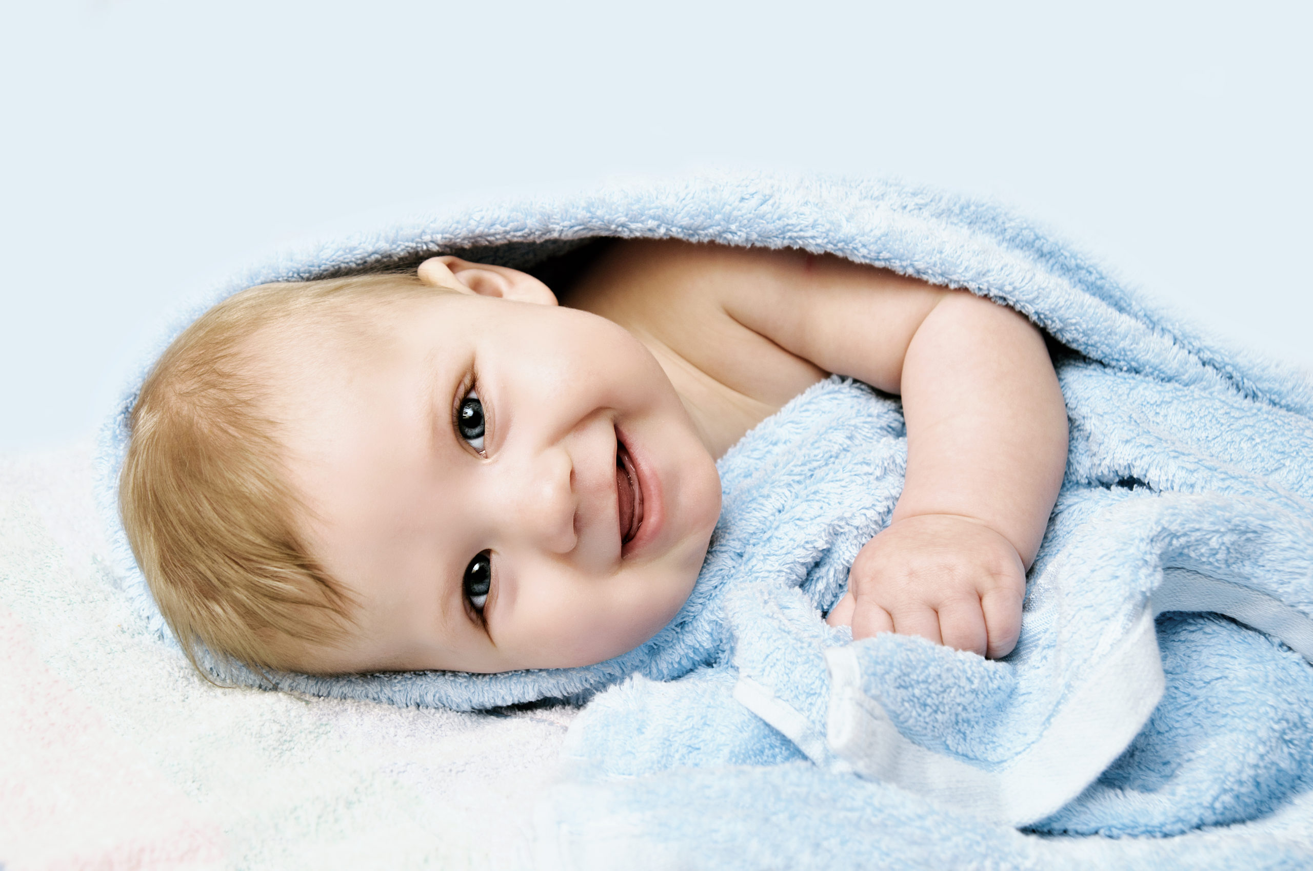 assistante maternelle Athis-Mons enfant souriant